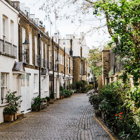 Explore the cobbled streets of old London 