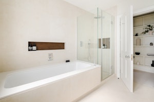 Knightsbridge Square image 8