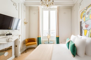 The View of Paris image 5