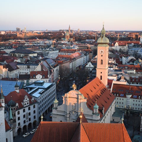 Explore Munich on foot from your prime location 