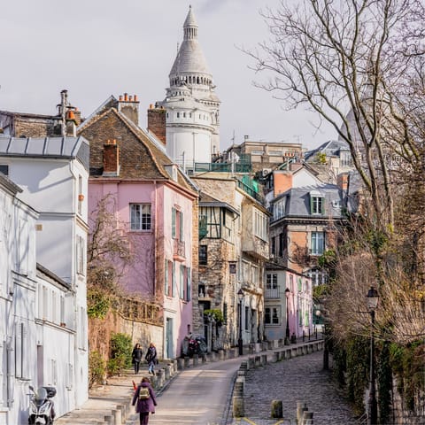 Walk ten minutes to beautiful Montmartre