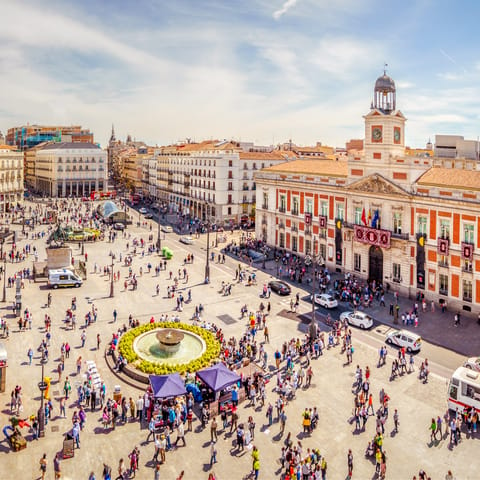 Explore the delights of Madrid from this central location