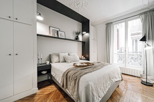 Parisian Star image 6