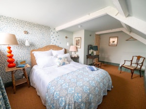Tudor Dreams image 8