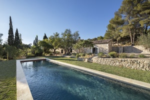 The Gem of Provence image 7