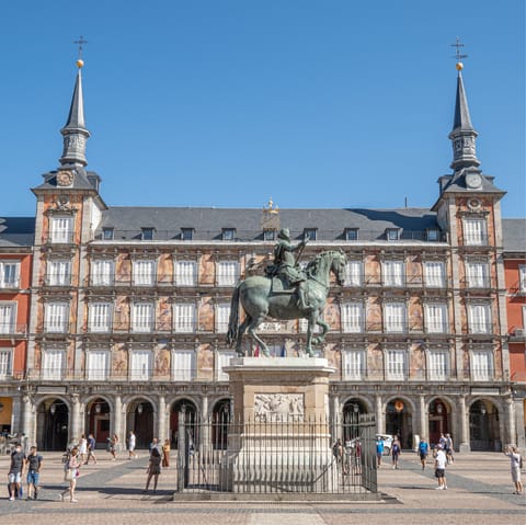 Wander around the historic Plaza Mayor with an ice cream in hand