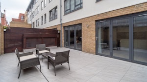 Regency Mews V image 8
