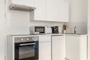 Sunday in Marylebone image 12