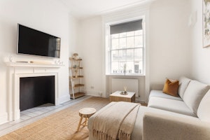 Sunday in Marylebone image 11