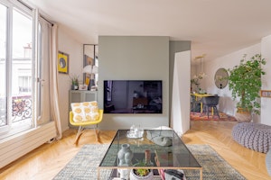 Eames' Nest image 1