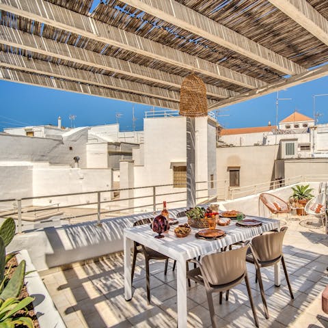 Dine alfresco on your private rooftop terrace complete with BBQ and outdoor shower