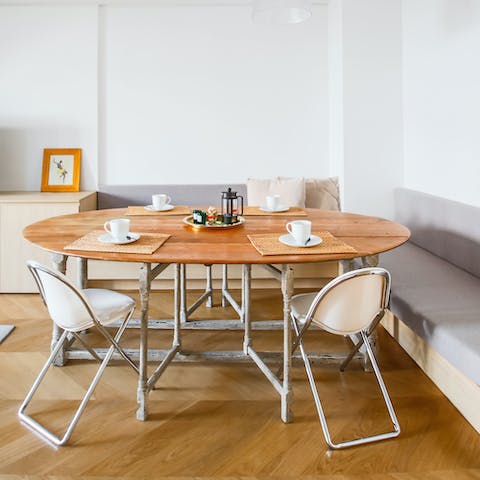 Start the morning with pastries and cafe au lait around the table