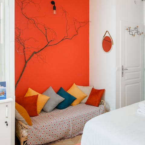 Cosy up in the reading corner, after a day of exploring the sights on Paris