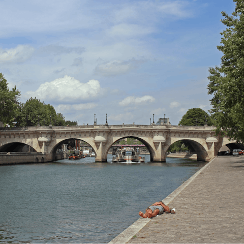 Wander along the scenic banks of the River Seine, its only five minutes from your front door