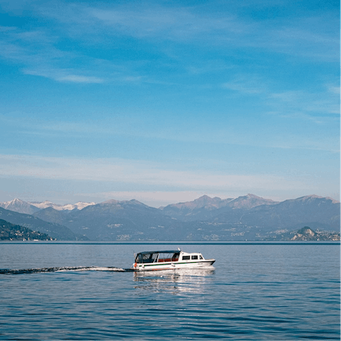 Explore the idyllic beauty and natural wonder of Lake Como