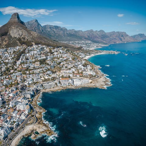 Explore Cape Town, including the historic Bo-Kaap neighbourhood