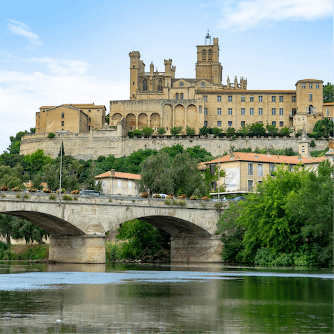 Spend an afternoon exploring Béziers, a thirty-minute drive away