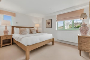 Wild Rose Lane image 13