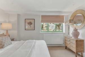 Wild Rose Lane image 9