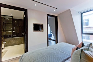 Soho Sanctuary image 11