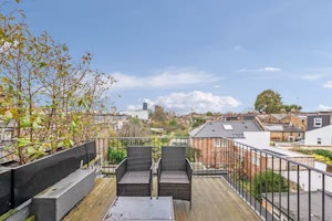 North London Haven image 14