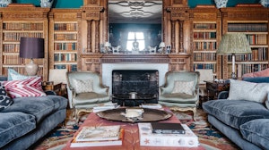 Lords & Ladies image 9
