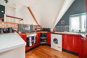 Marina Drift image 9