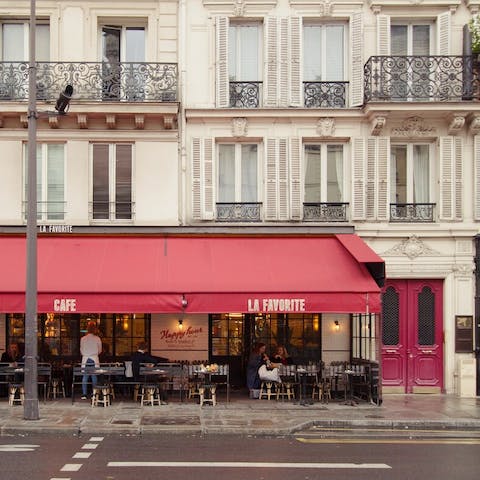 Get acquainted with Le Marais' vibrant café culture before visiting one of the many galleries in the neighbourhood