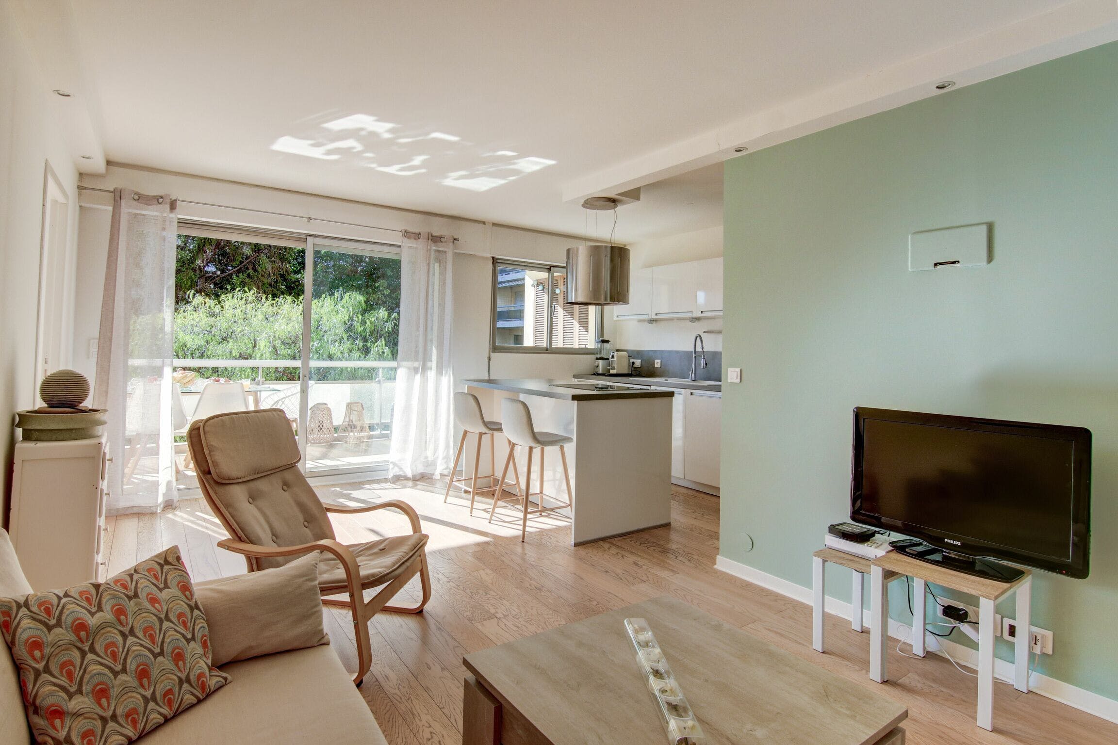 Red Carpet to Cannes