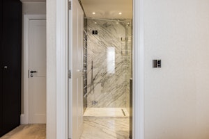 The Mayfair Penthouse image 13