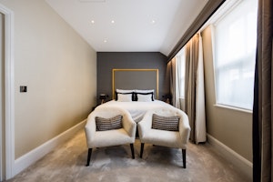 The Mayfair Penthouse image 4