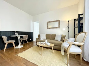 Golden Avenue image 11