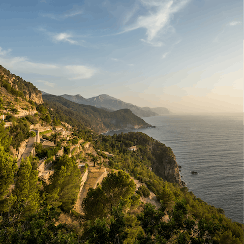 Hire a car and enjoy Mallorca's stunning coastal drives