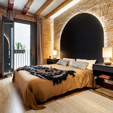 Wake up in the elegant bedrooms feeling rested and ready for another day of Barcelona sightseeing