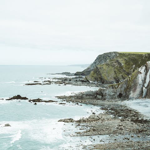 Drive over to the rugged Cornish coastline in a quarter of an hour and walk the South West Coast Path