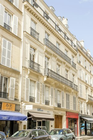 The Paris Place image 8
