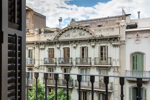 Enjoy views of Eixample from your juliet balconies