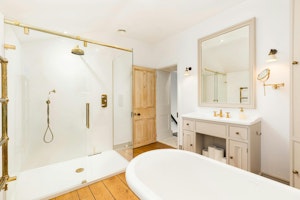 The Stow Townhouse image 5
