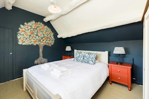 The Stow Townhouse image 3