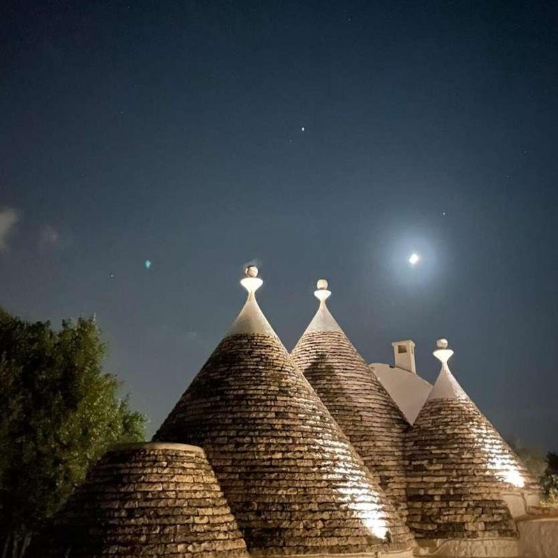 Enjoy a spot of stargazing from this secluded location