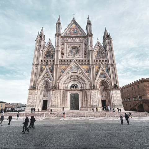 Take a day trip to nearby Orvieto to admire the ancient duomo