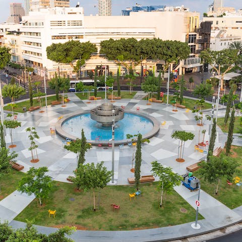 Visit the vibrant hub of Dizengoff Square, just five minutes away