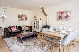 Georgian Luxury image 12