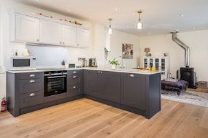Georgian Luxury image 9