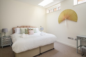 Georgian Luxury image 4