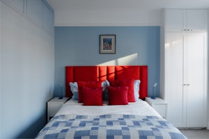 Life in Pimlico image 13