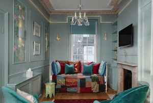 Life in Pimlico image 7