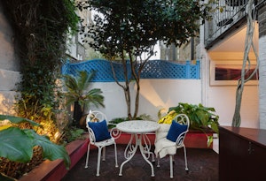 Life in Pimlico image 2