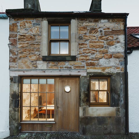 Stay in a traditional old building in the heart of Pittenweem