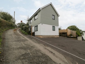 Field View image 10